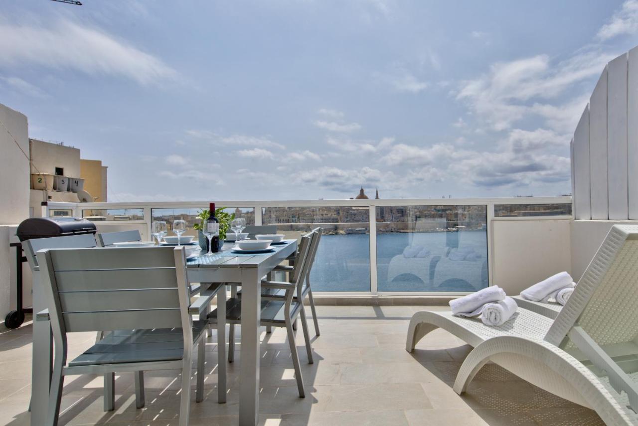 Sliema Duplex Penthouse With Sea Views & Private Terrace By Shortletsmalta Leilighet Eksteriør bilde