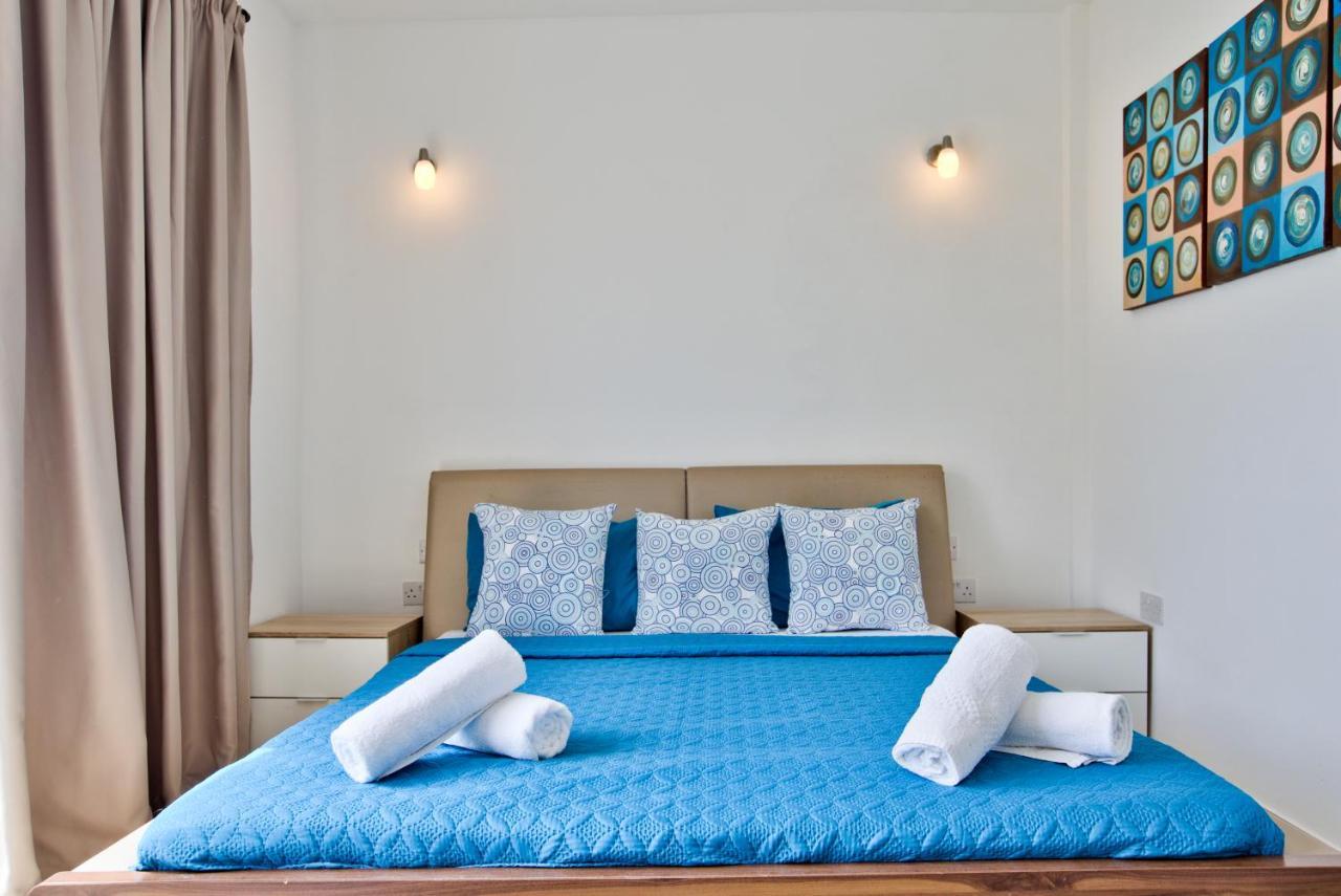 Sliema Duplex Penthouse With Sea Views & Private Terrace By Shortletsmalta Leilighet Eksteriør bilde