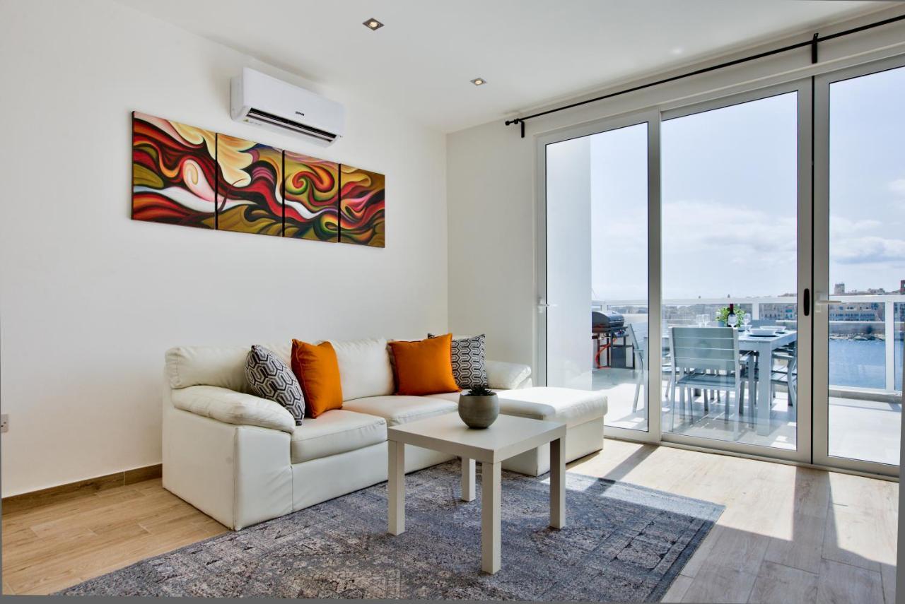 Sliema Duplex Penthouse With Sea Views & Private Terrace By Shortletsmalta Leilighet Eksteriør bilde
