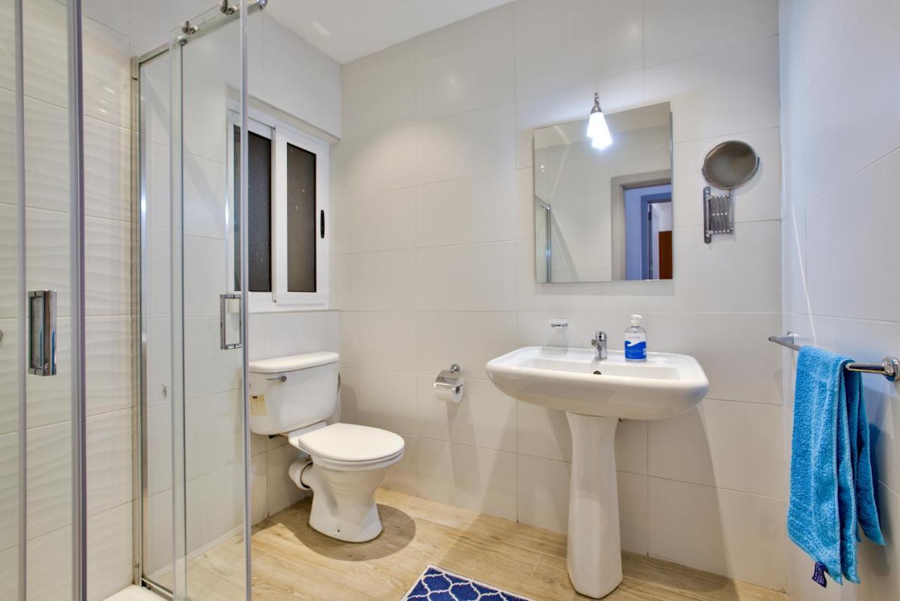 Sliema Duplex Penthouse With Sea Views & Private Terrace By Shortletsmalta Leilighet Eksteriør bilde
